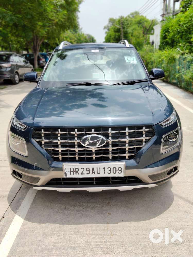 Hyundai Venue 1.5 Crdi Sx (o) Dual Tone, 2019, Diesel