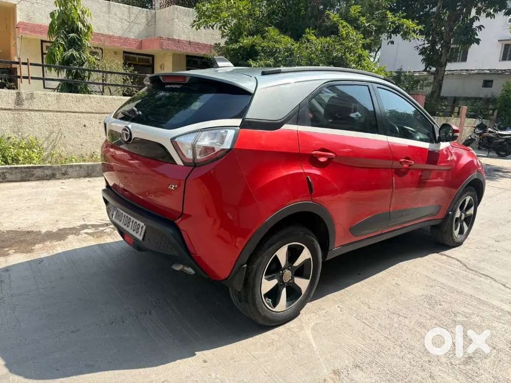 Tata Nexon 2018 Petrol Top Model