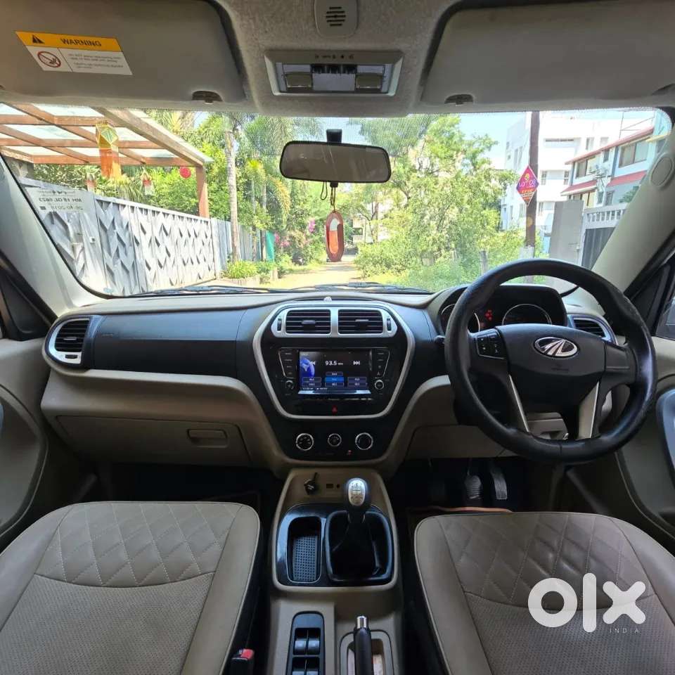 Mahindra Tuv 300 T10, 2018, Diesel