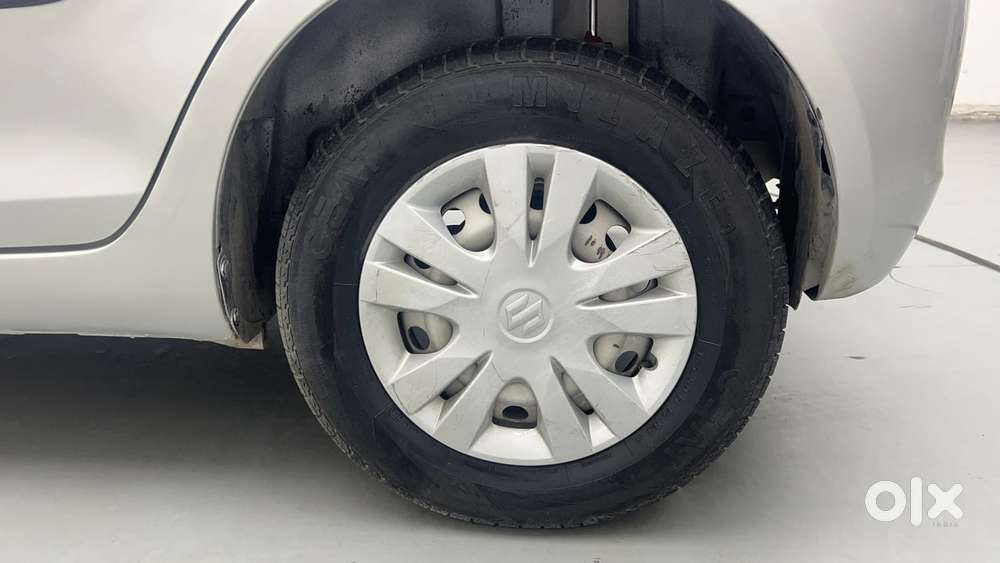 Maruti Suzuki Swift 1.2 Lxi (o), 2016, Petrol