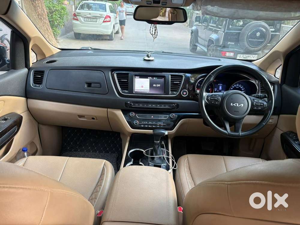 Kia Carnival Limousine Plus 7 Str, 2022, Diesel