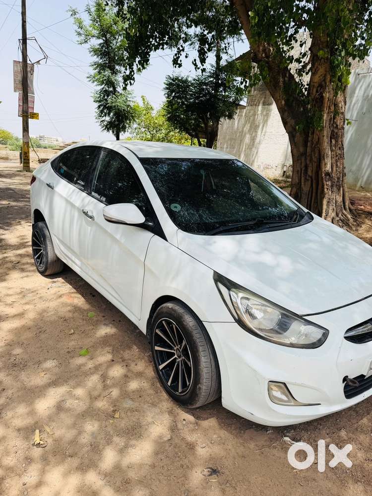 Hyundai Verna Diesel 2011