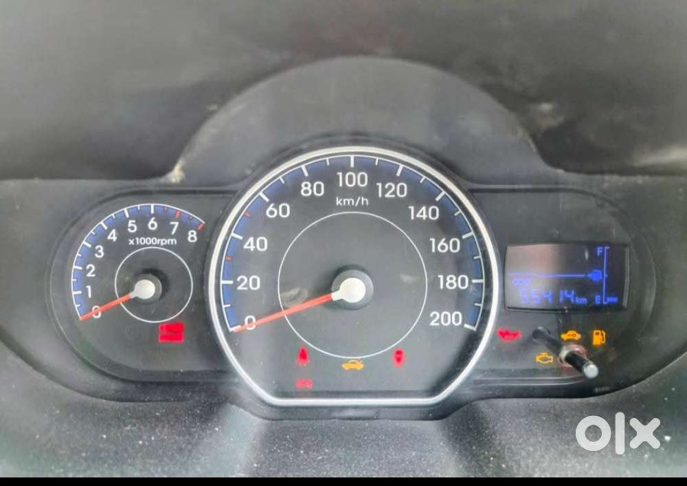 Hyundai I10 Sportz 2013