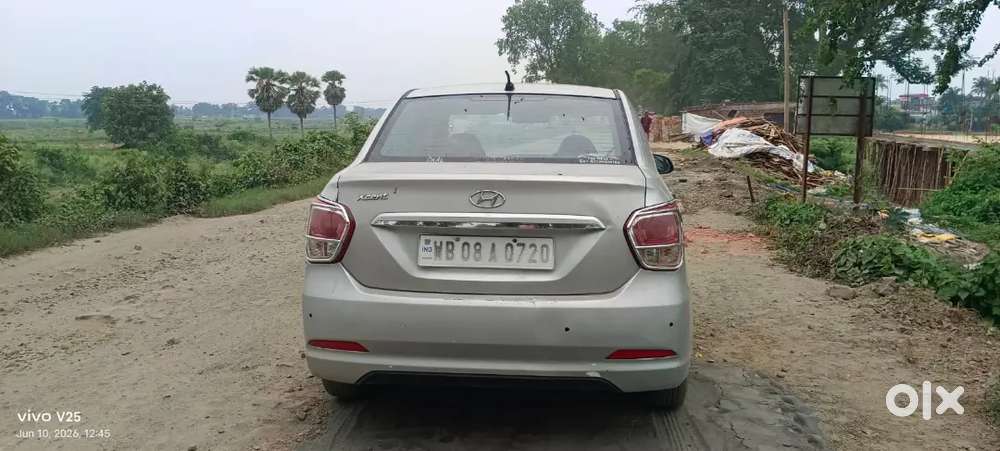 Hyundai Xcent 2014 Diesel Well Maintained