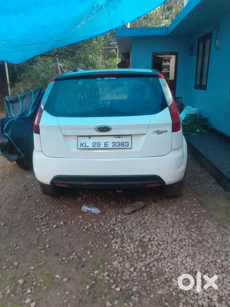 Ford Figo Petrol 2012