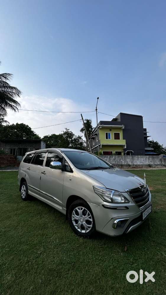 Toyota Innova Diesel 2015, Km Driven