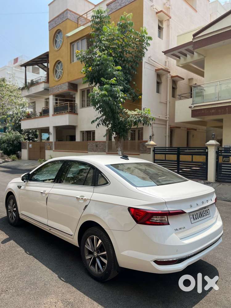 Skoda Slavia 1.5 Tsi Style At, 2022, Petrol