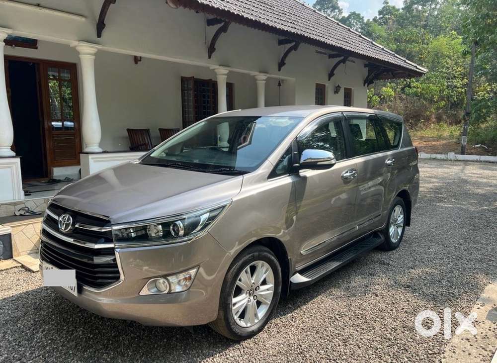 Toyota Innova Zx 2016