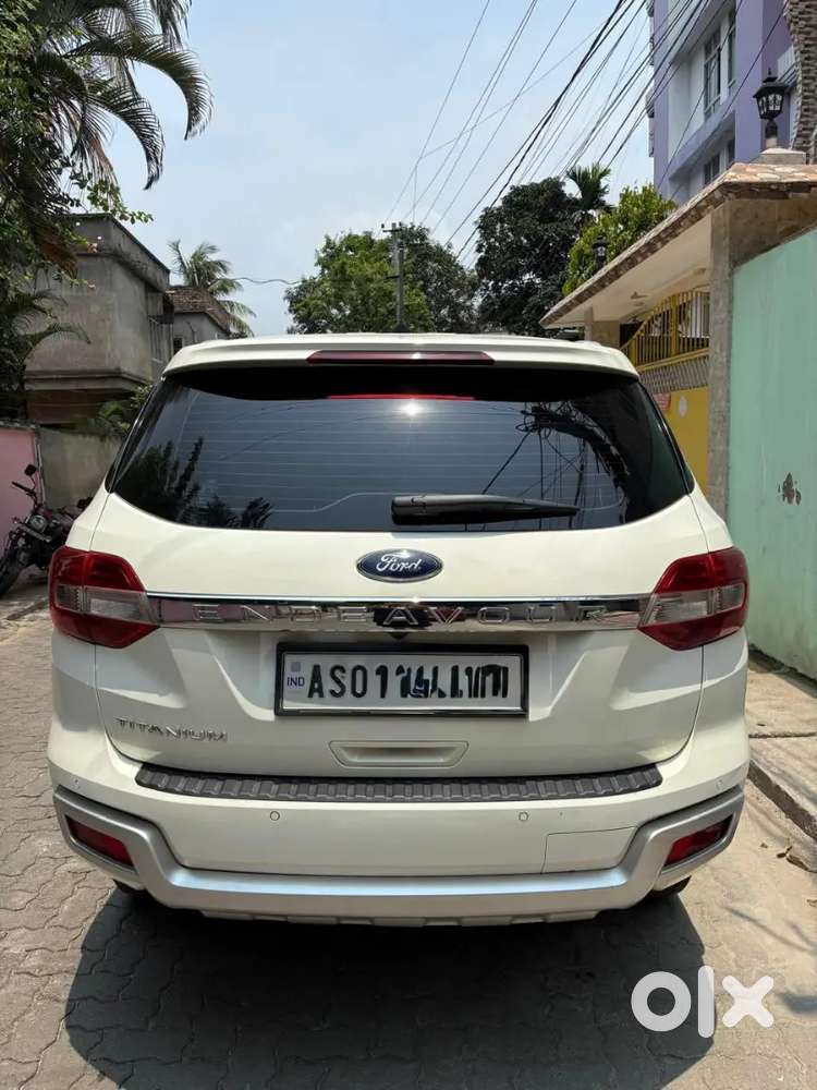 Ford Endeavour Titanium 2021 Plus