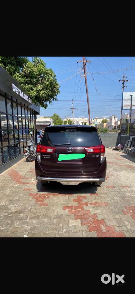 Toyota Innova Crysta Diesel 2016