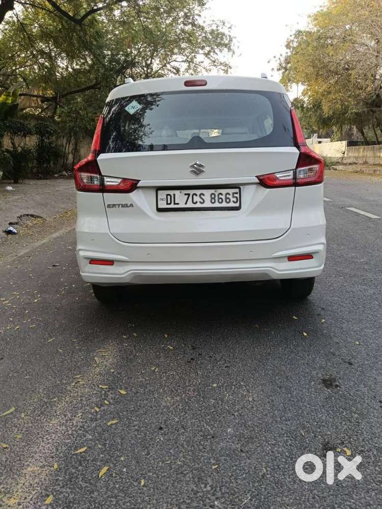 Maruti Suzuki Ertiga 2022-2023 Vxi Cng, 2022, Cng & Hybrids