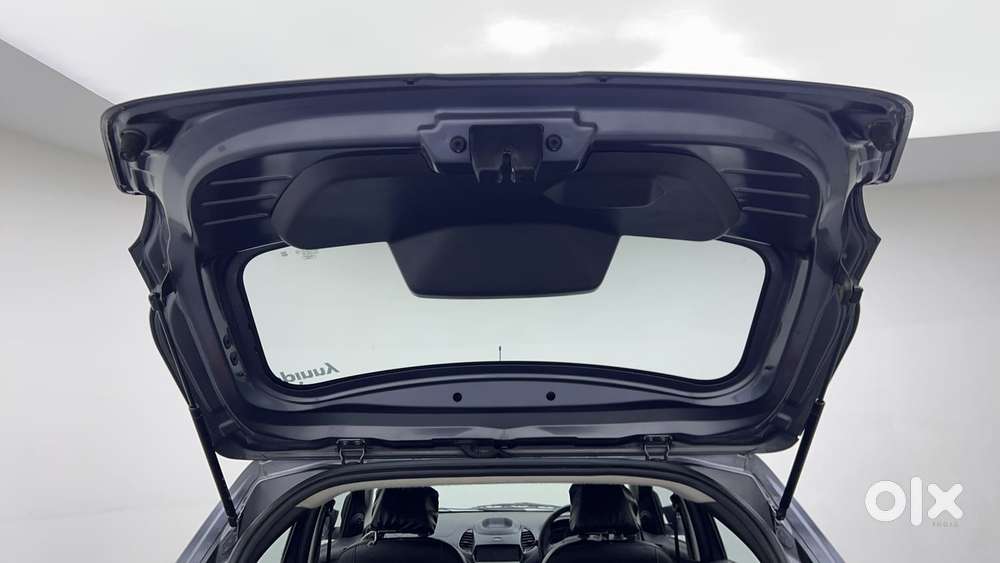 Ford Figo Ambiente, 2015, Petrol