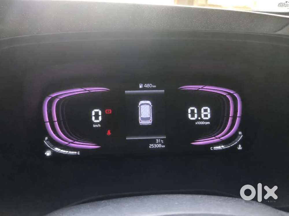 Kia Carens Luxury (o)1.5 Diesel At 7 Str, 2022, Diesel
