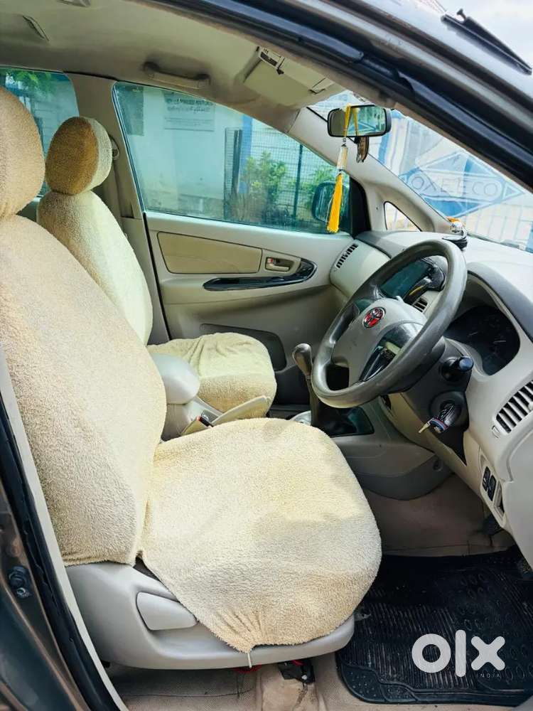 Toyota Innova Diesel 2012