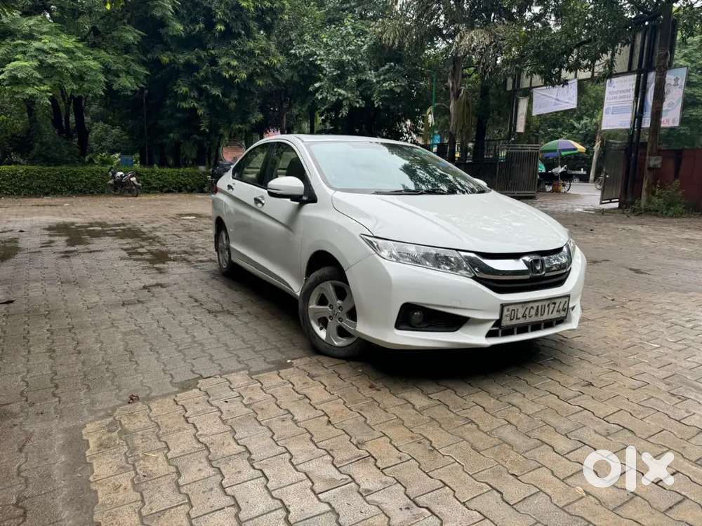 Automatic Honda City 2015 Petrol 80000 Km Driven