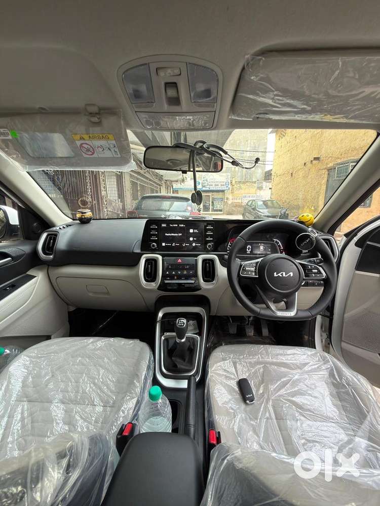 Kia Petrol Manual 2025 Year