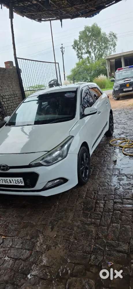 Hyundai New I20 Diesel 2015 Variant