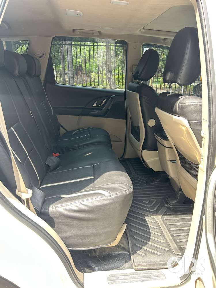 Mahindra Xuv500 W9 2wd, 2018, Diesel