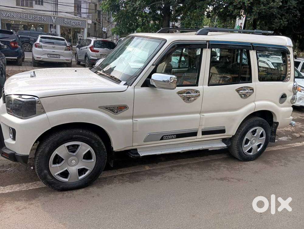 Mahindra Scorpio S4, 2017, Diesel