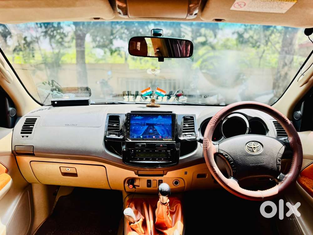 Toyota Fortuner, 2010, Diesel