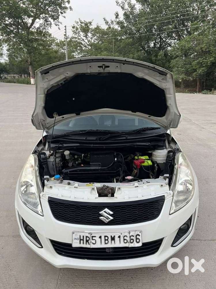 Maruti Suzuki Swift Lxi Optional-o, 2017, Petrol