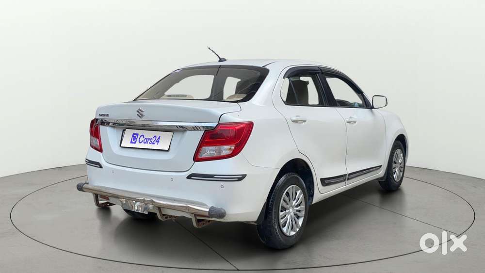 Maruti Suzuki Swift Dzire 1.2 Vxi Bsiv, 2022, Petrol
