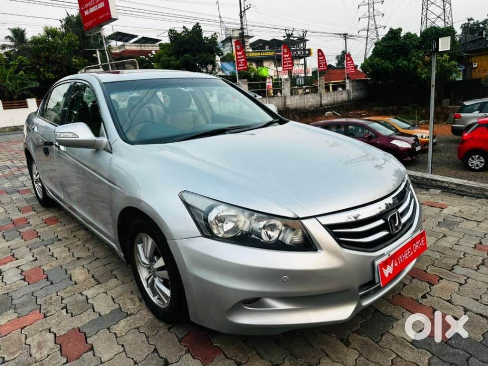 Honda Accord 2.3 Vti At, 2011, Petrol
