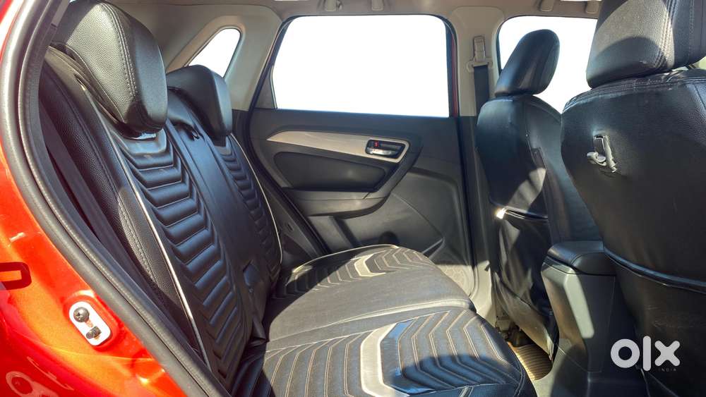 Maruti Suzuki Vitara Brezza Zdi Plus Dual Tone, 2017, Diesel