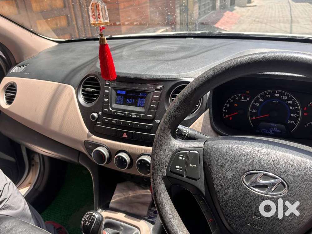 Hyundai Grand I10 2016 Diesel 64565 Km Driven