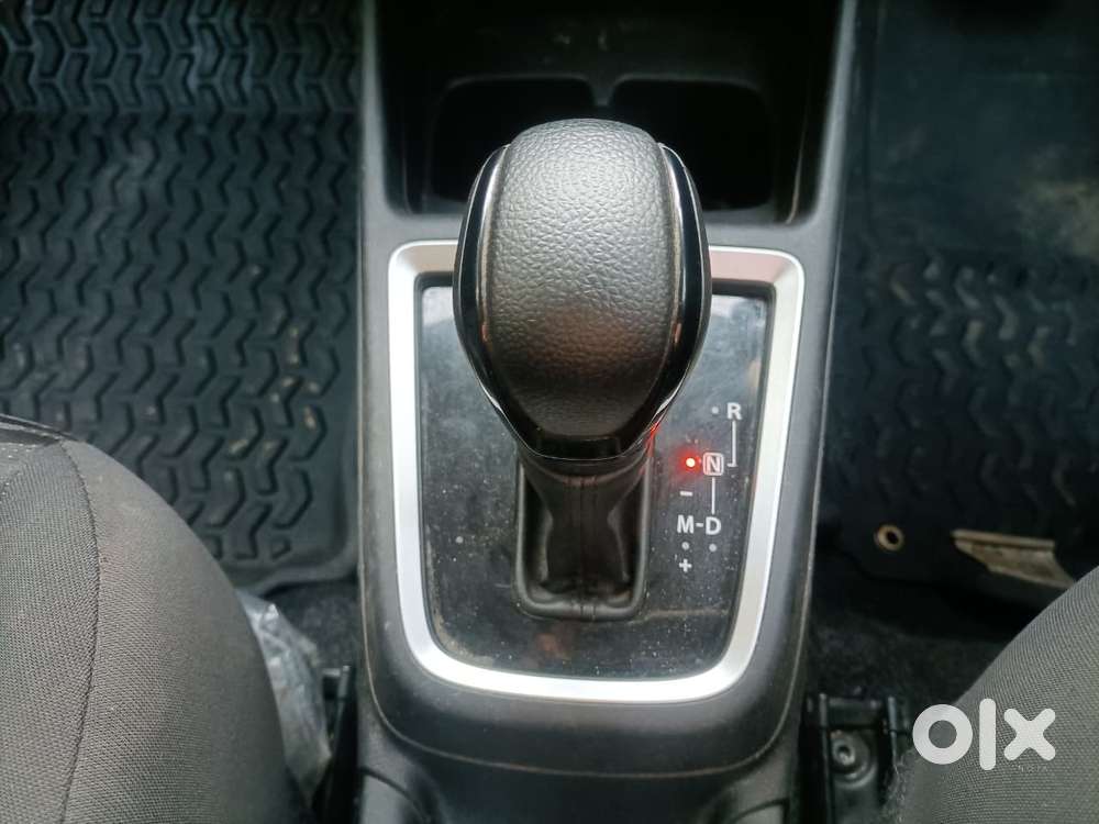 Maruti Suzuki Swift 1.3 Zxi, 2022, Petrol