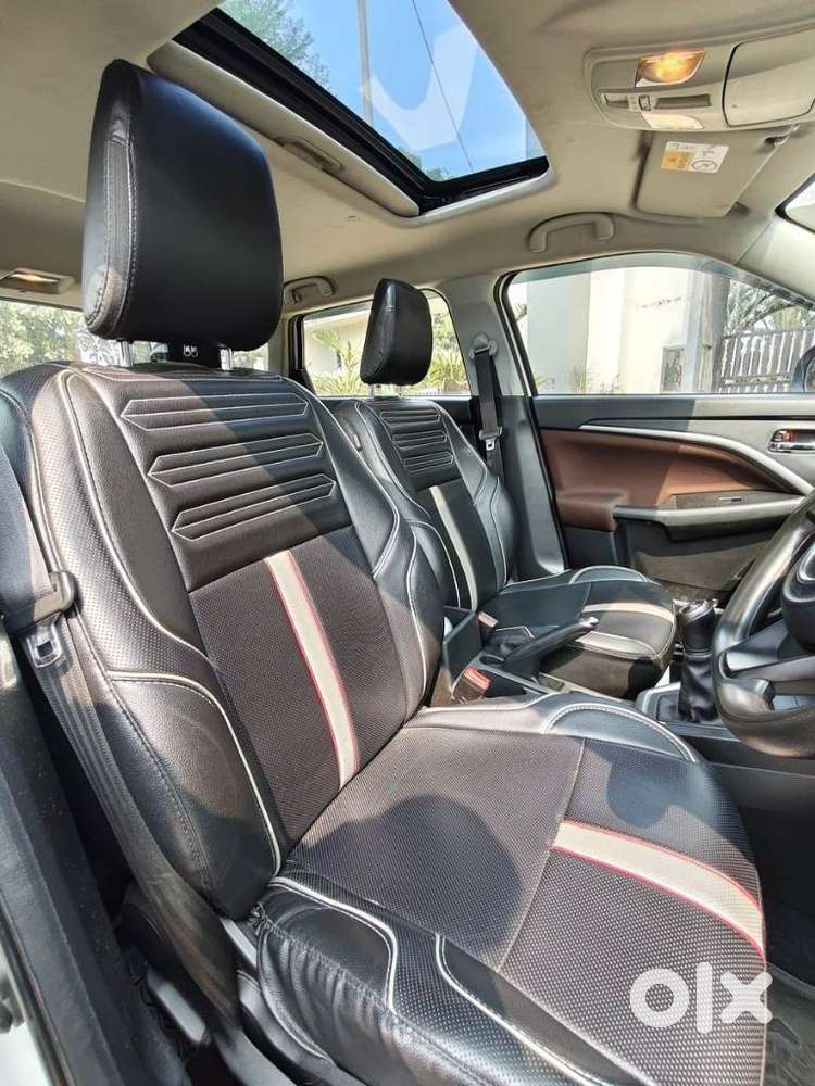 Maruti Suzuki Brezza Zxi Plus Smart Hybrid, 2022, Petrol
