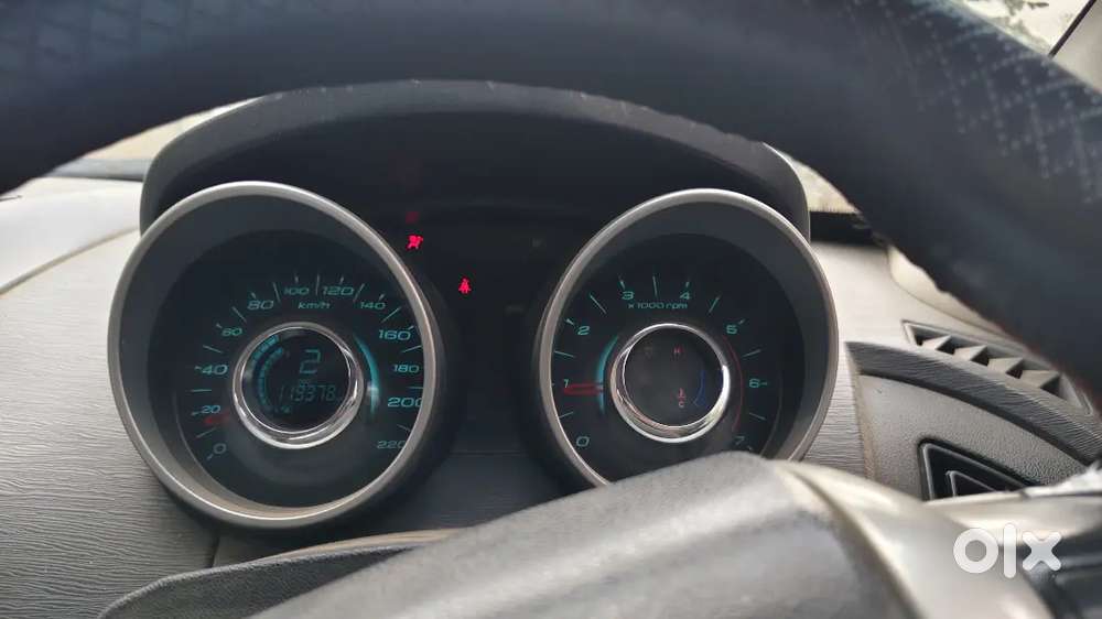 Xuv 500 2015 Model 120000km Driven