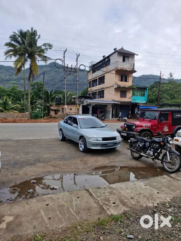 Mitsubishi Lancer Petrol 2003
