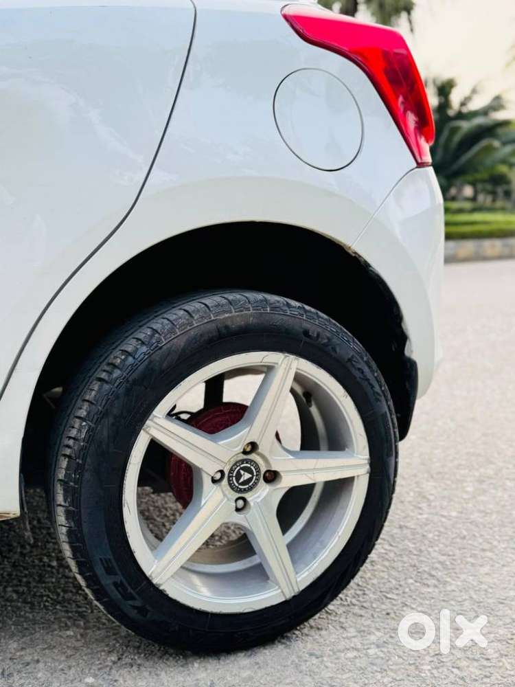 Maruti Suzuki Swift Vxi Optional, 2019, Petrol