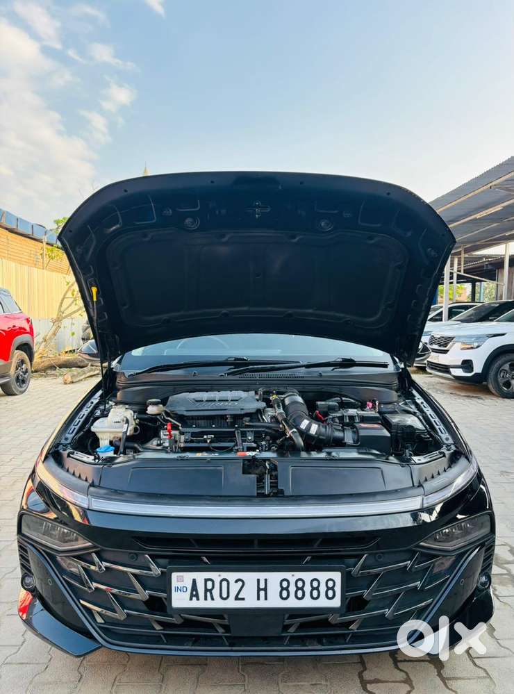 Hyundai Verna 1.5 Sx (o) Turbo Petrol Dct, 2025, Petrol