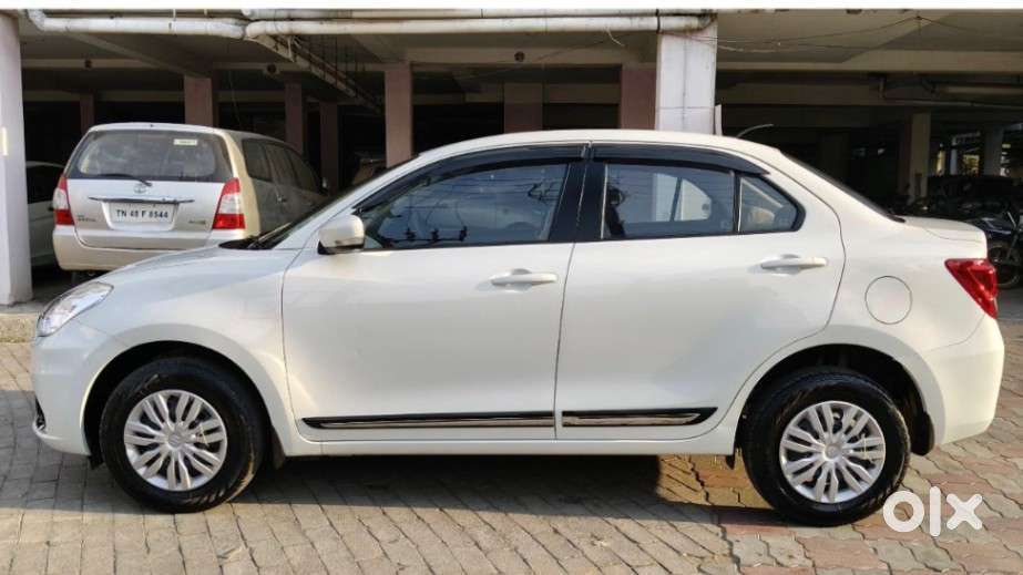 Maruti Suzuki Dzire 1.2 Vxi, 2024, Petrol