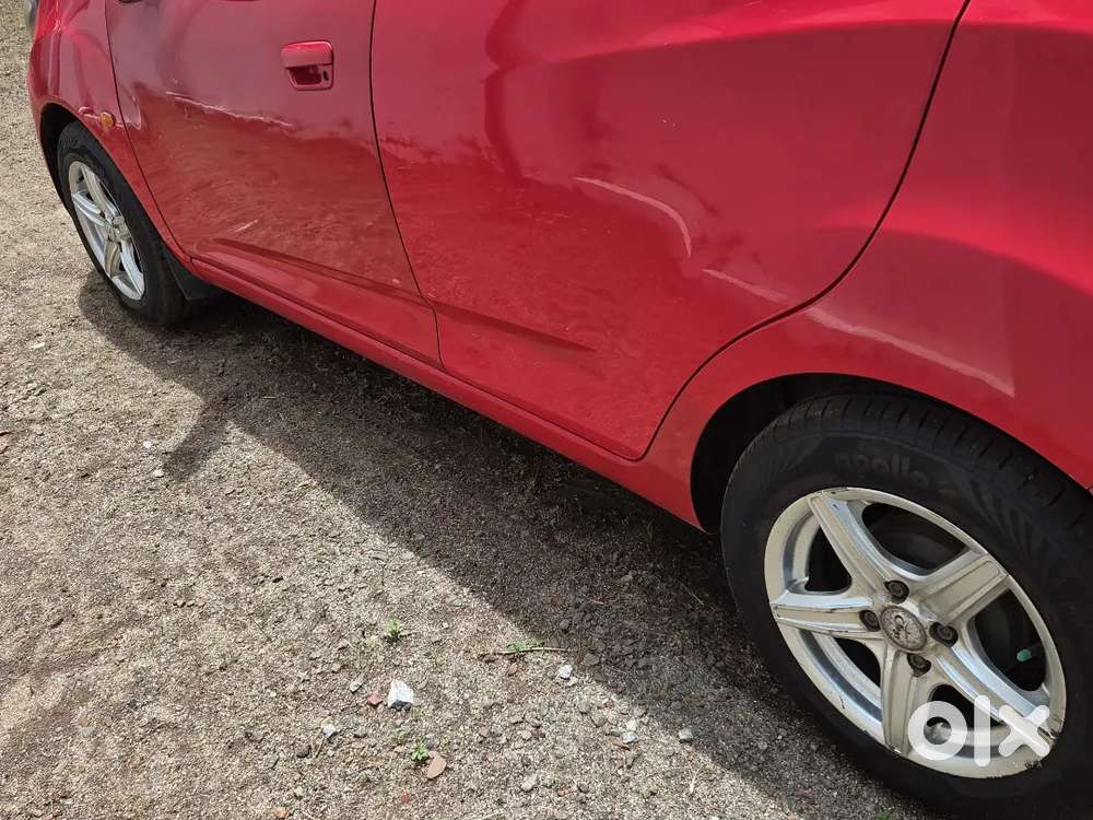 Chevrolet Beat Petrol 2014