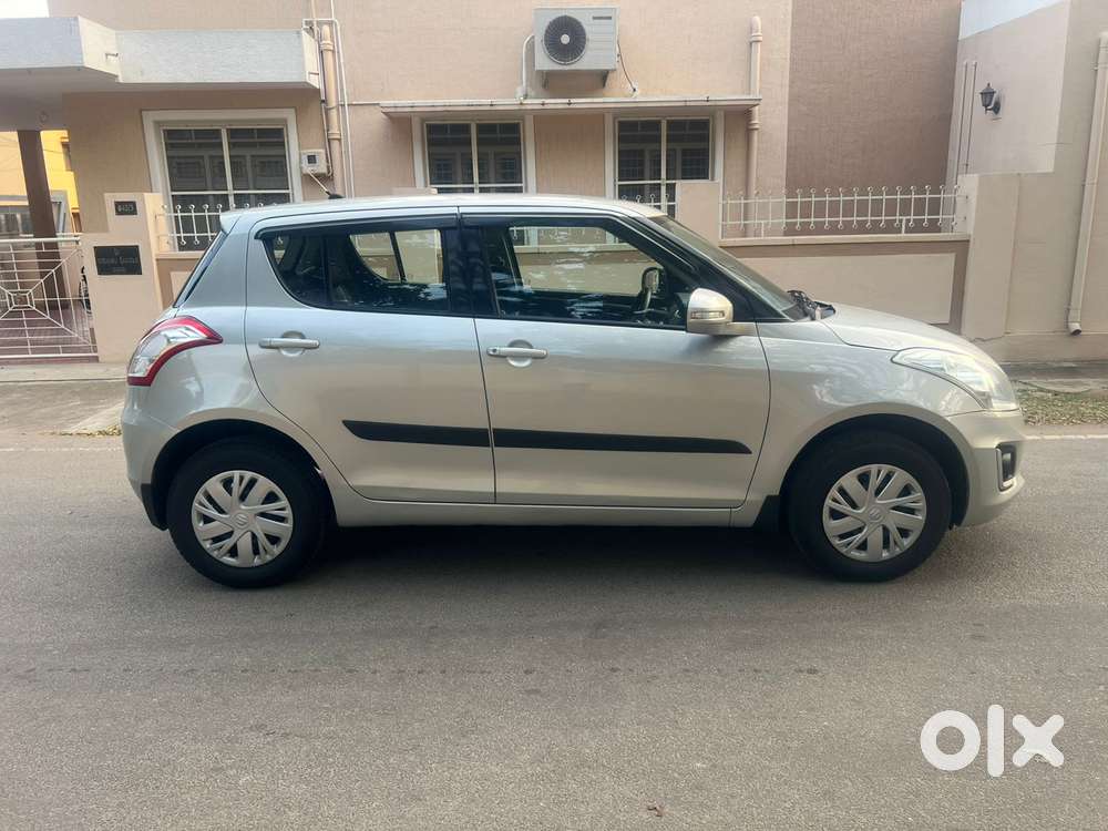 Maruti Suzuki Swift Vxi Optional, 2016, Petrol