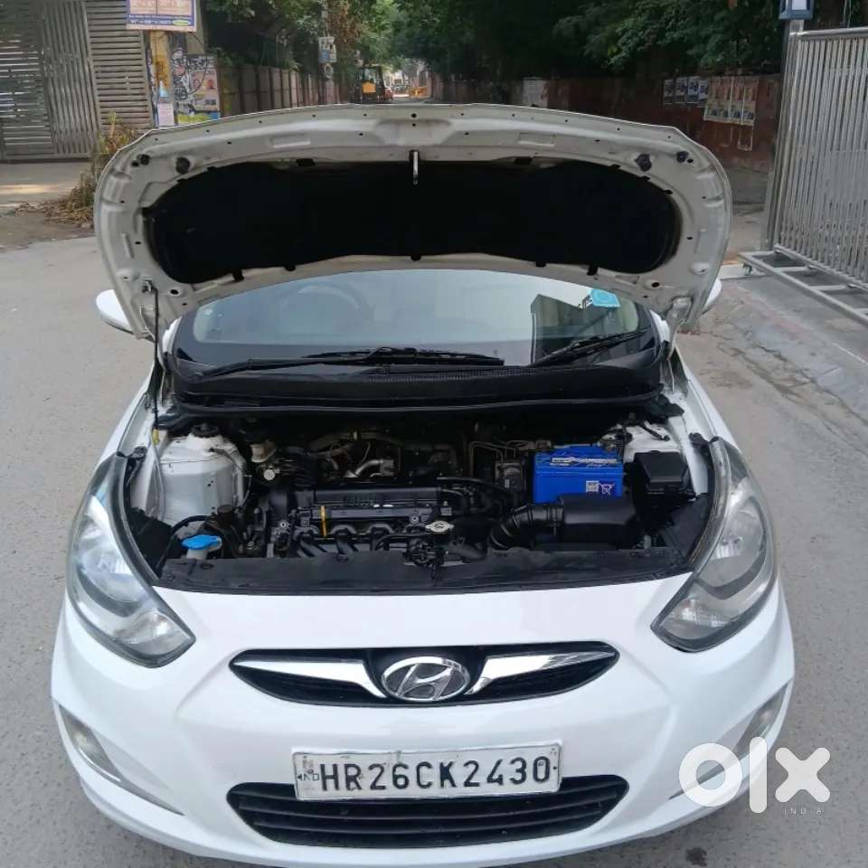 Hyundai Verna Fluidic 1.6 Vtvt Sx, 2014, Petrol