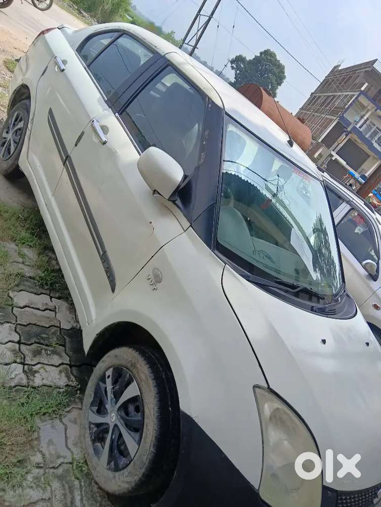 Maruti Suzuki Dzire 2010 Lxi