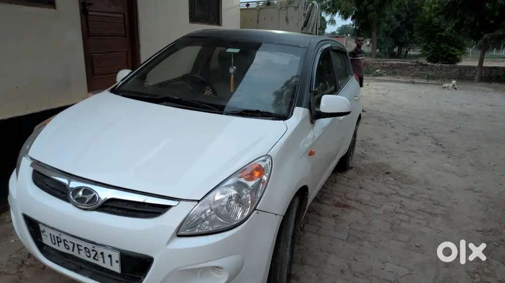 Hyundai I20 2011 Petrol Well Maintained