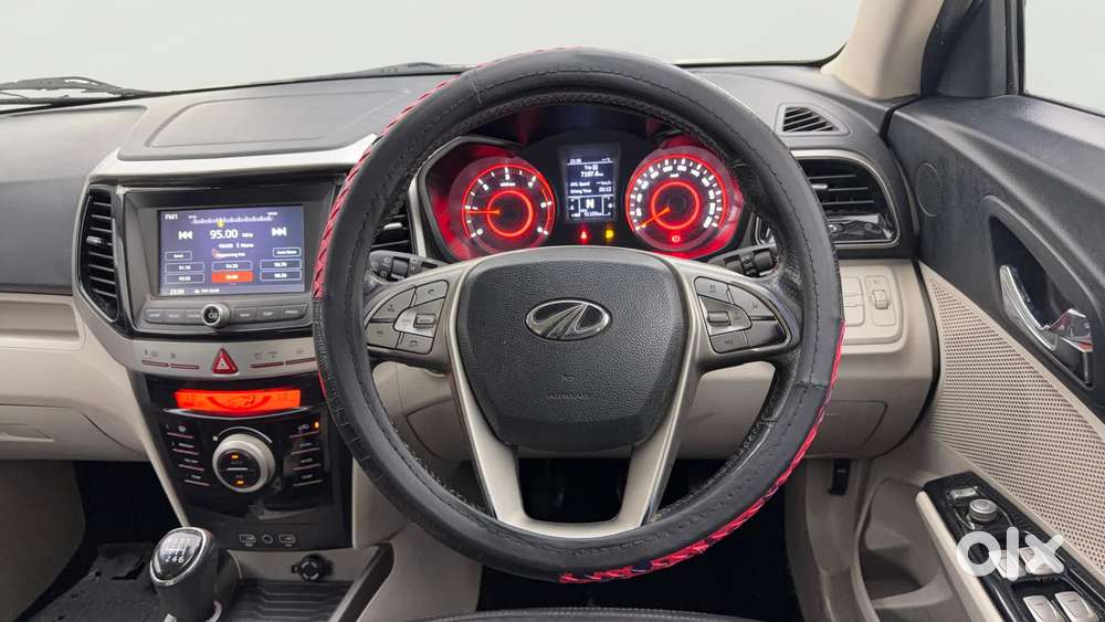 Mahindra Xuv300 W8 Diesel, 2021, Diesel