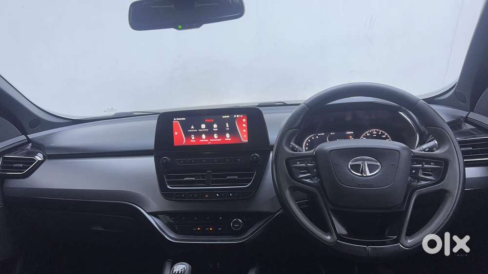 Tata Harrier Xz Plus Dark Edition, 2022, Diesel