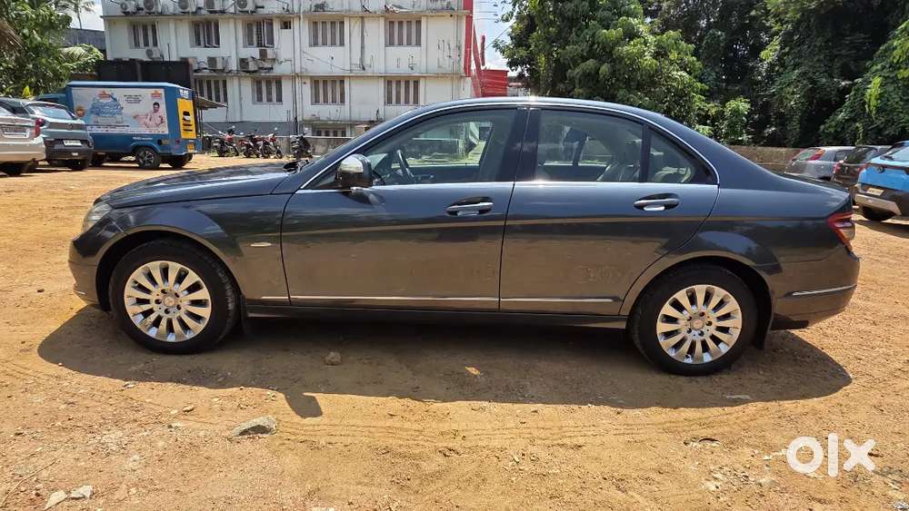 Mercedes-benz C-class 2008 Diesel 78000 Km Driven