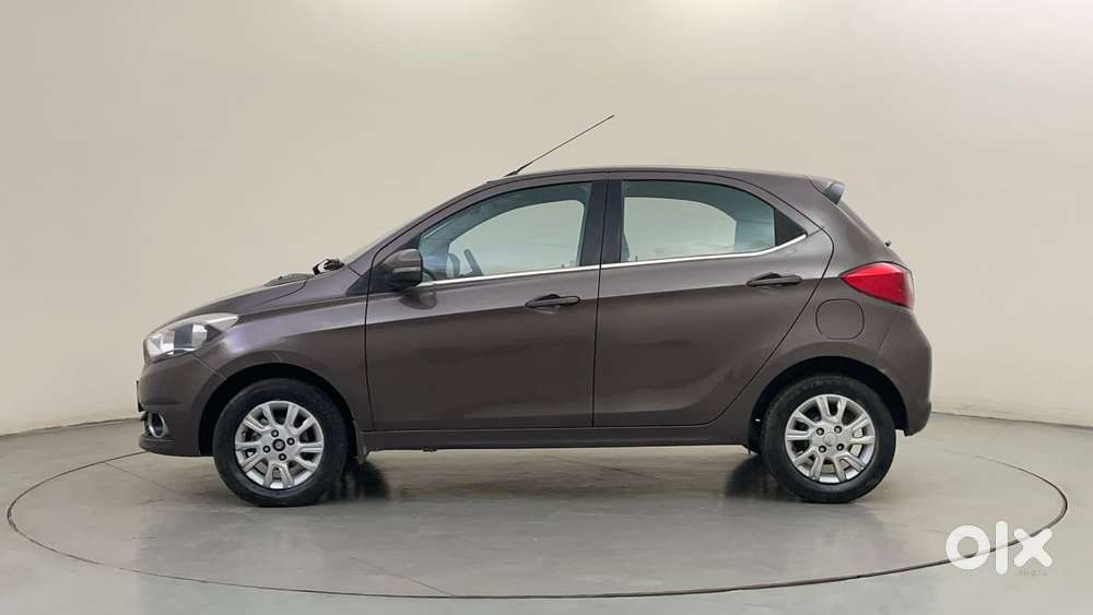 Tata Tiago Xz, 2016, Petrol