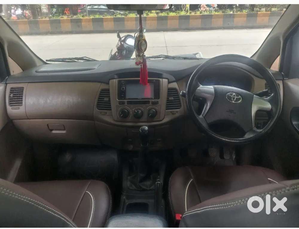 Toyota Innova 2.5 G4 2015