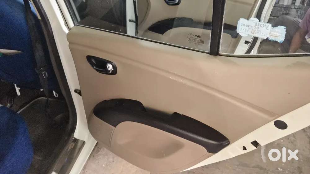 I10 Magna Petrol Cng First Owner 2028 Passing