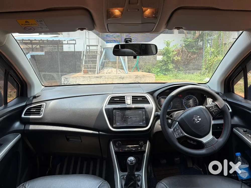 Maruti Suzuki S-cross 2016 Diesel Well Maintained