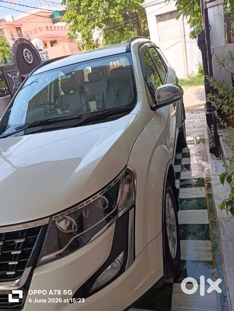 Mint Condition Xuv500 W7 – Premium Alloys