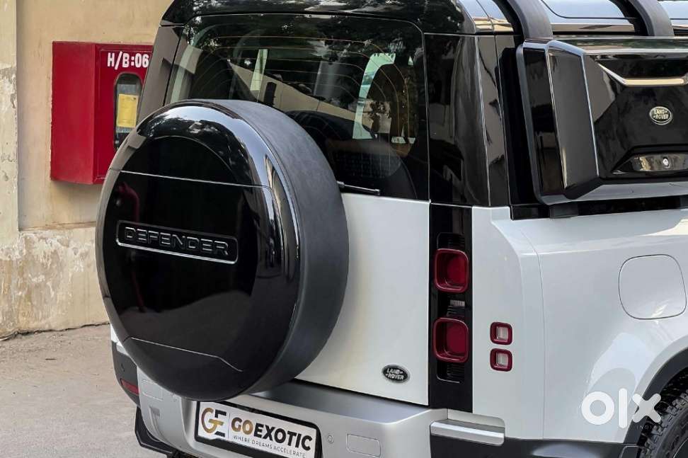 Land Rover Defender, 2023, Petrol